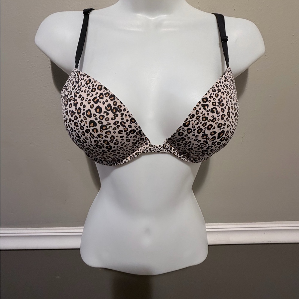 Victoria's Secret Black and Cream Leopard Bra